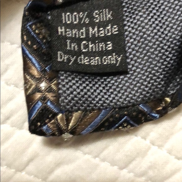 3/$15 Pronto Uomo Couture Designer Silk Pewter Tie - Picture 6 of 9